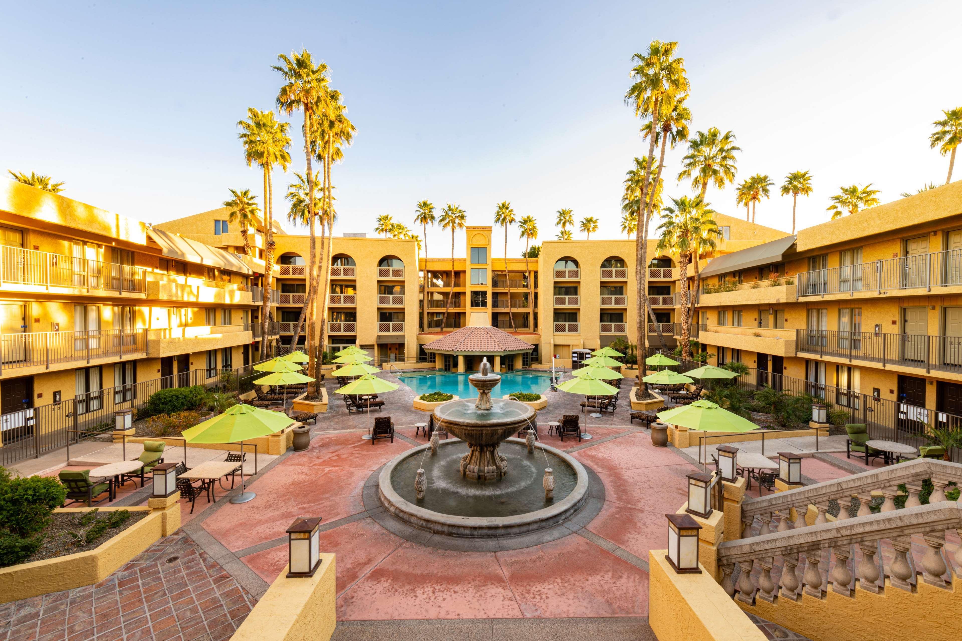 Hilton Phoenix Resort At The Peak Bagian luar foto